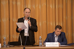 На встрече руководства управы с населением говорилось о важности недопущения случаев несанкционированной торговли